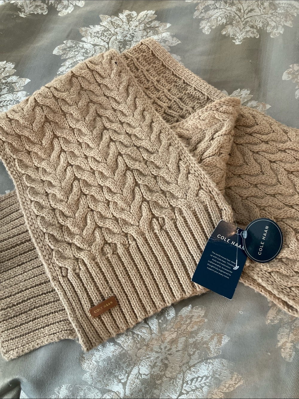 Cole Haan Wishbone Cable Scarf Oxford Tan New with Tag